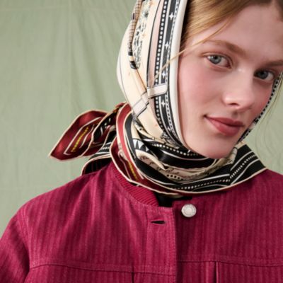 カレ 90 《アルネ・ドゥ・クール》 | Hermès - エルメス-公式サイト